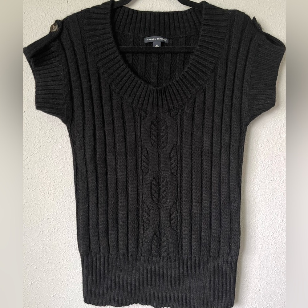 Banana Republic Merino Wool 100%, Short Sleeve Black Knit Sweater, Women Medium